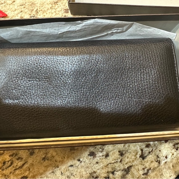 EUC Gucci Wallet with Box - Picture 5 of 16